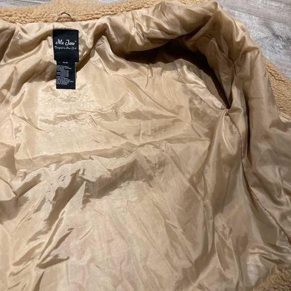 𝅺me Jane - Sherpa Button Up Jacket - Women’s Coat - Picture 8 of 9